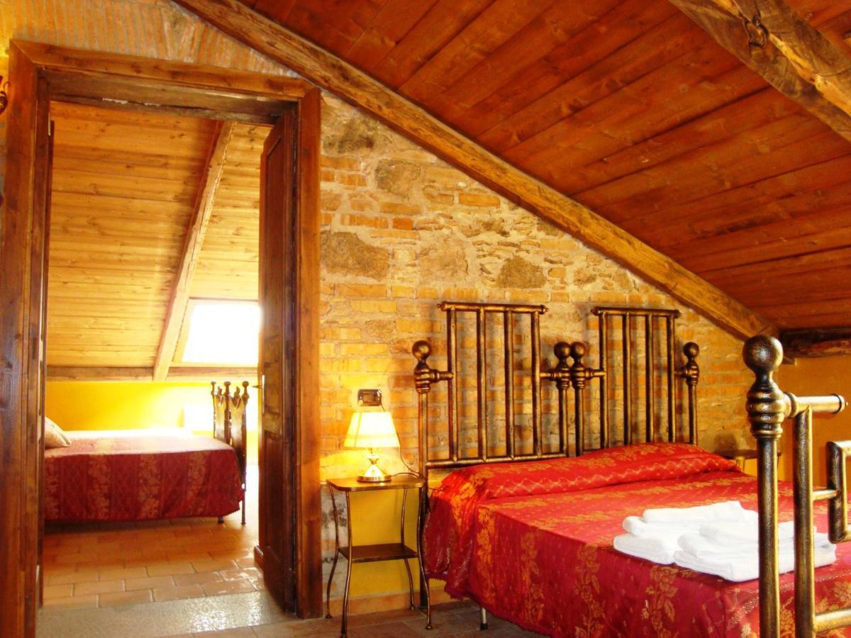 Le Due Torri Bed & Breakfast Filadelfia Exterior photo